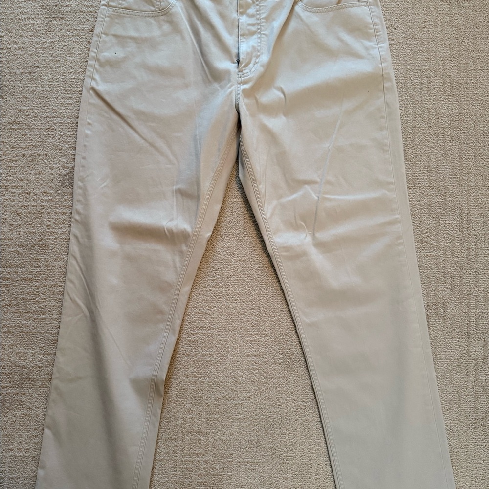 Vineyard Vines Men's Khaki Chinos